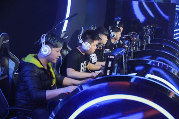 深刻理解和 深刻理解和